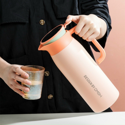 Bình giữ nhiệt thông minh 1500ml Fashsion với màn hình hiển thị nhiệt độ nước