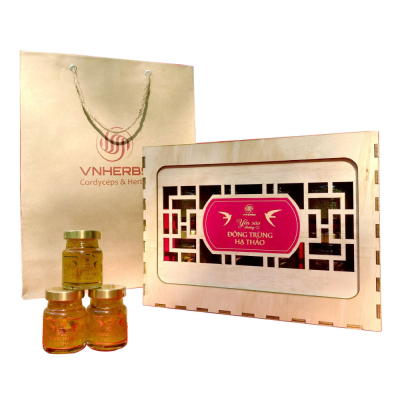 1 hộp yến chưng Đông trùng hạ thảo sinh khối VNHERBS (8 lọ/hộp) 